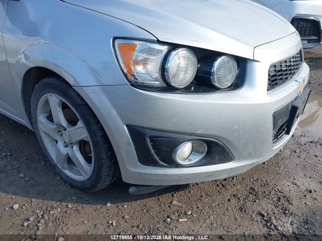 12719855 :رقم المزاد ، 1G1JC5SB0G4174346 vin ، 2016 Chevrolet Sonic Lt مزاد بيع