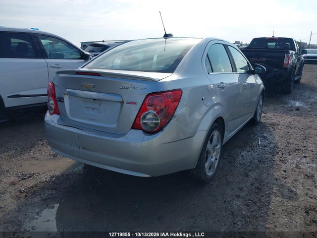 12719855 :رقم المزاد ، 1G1JC5SB0G4174346 vin ، 2016 Chevrolet Sonic Lt مزاد بيع