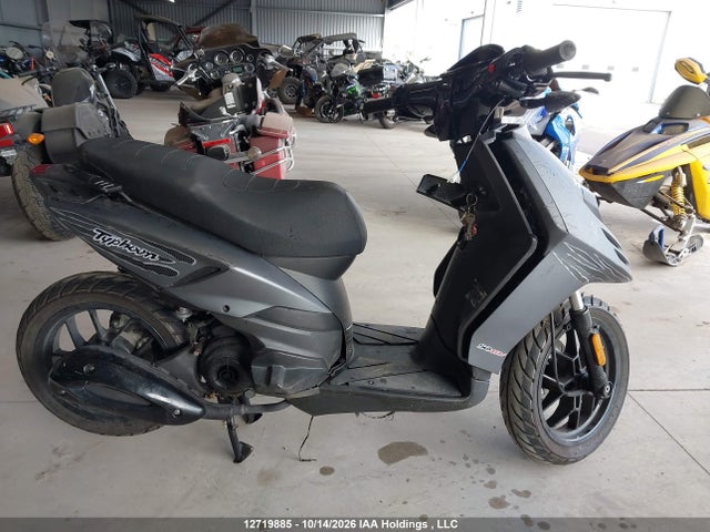 Piaggio Vespa 2020 ZAPC506B3L4003395 Image 15