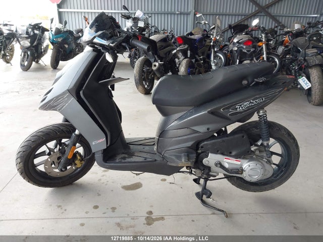 Piaggio Vespa 2020 ZAPC506B3L4003395 Image 16