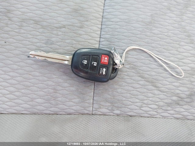 Toyota COROLLA LE 2016 2T1BURHE2GC603307 Image 11