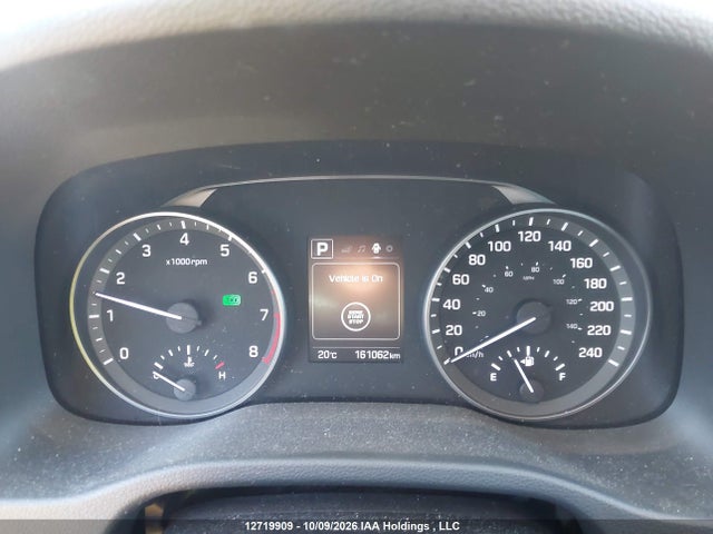 Продажа на аукционе авто 2018 Hyundai Elantra Gl Se, vin: KMHD84LF6JU642326, номер лота: 12719909
