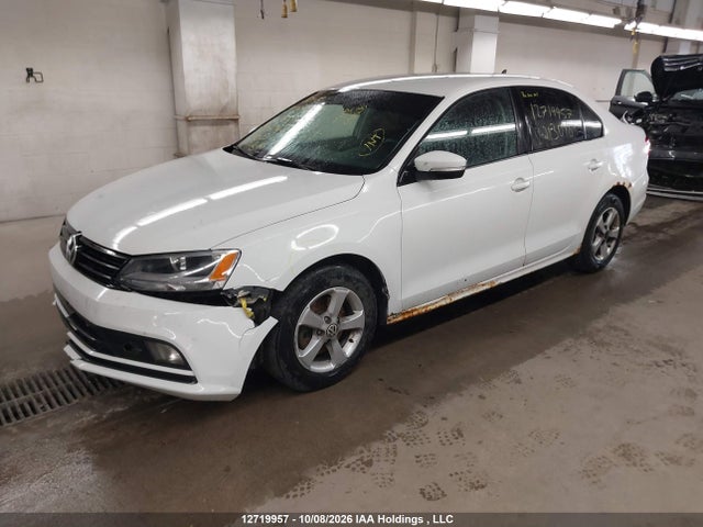 2015 Volkswagen Jetta Se მანქანა იყიდება აუქციონზე, vin: 3VWB07AJ1FM213048, აუქციონის ნომერი: 12719957