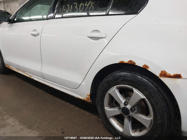 2015 Volkswagen Jetta Se მანქანა იყიდება აუქციონზე, vin: 3VWB07AJ1FM213048, აუქციონის ნომერი: 12719957
