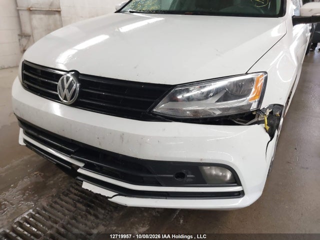 2015 Volkswagen Jetta Se მანქანა იყიდება აუქციონზე, vin: 3VWB07AJ1FM213048, აუქციონის ნომერი: 12719957