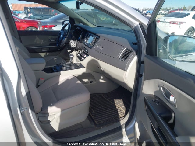 KIA Sedona Lx/lx+ 2017 KNDMB5C18H6342964 Image 5