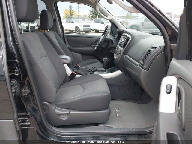 Продаж на аукціоні авто 2005 Mazda Tribute I, vin: 4F2YZ92Z35KM12806, номер лоту: 12720022