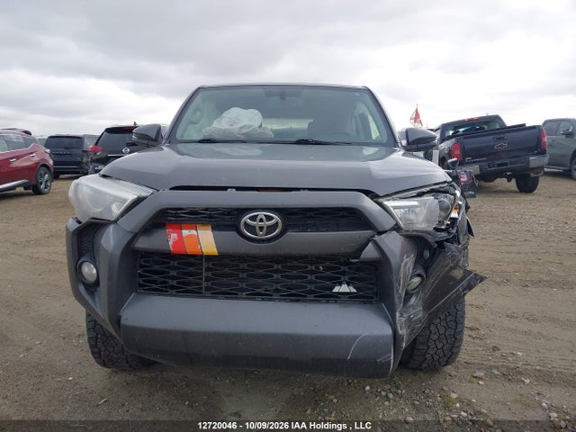 Aukcja sprzedaży 2016 Toyota 4runner Sr5 Prem/ltdl/trail/trd, vin: JTEBU5JR1G5346073, numer aukcji: 12720046
