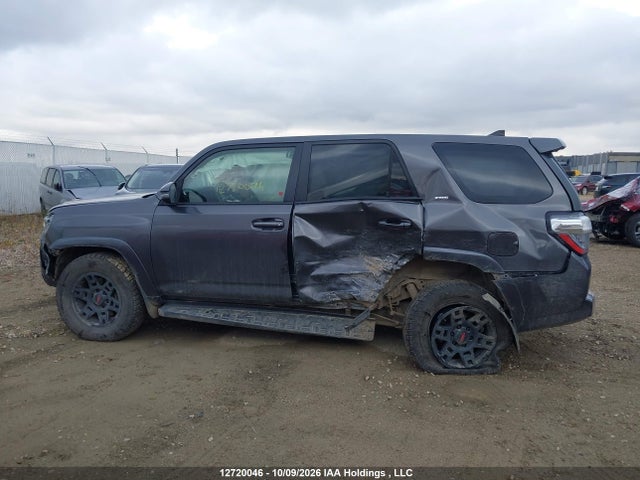 Aukcja sprzedaży 2016 Toyota 4runner Sr5 Prem/ltdl/trail/trd, vin: JTEBU5JR1G5346073, numer aukcji: 12720046