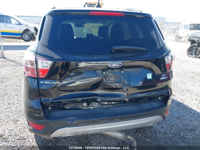 Ford ESCAPE SE 2018 1FMCU9GD0JUC95654 Image 17