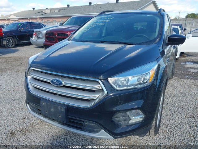 Ford ESCAPE SE 2018 1FMCU9GD0JUC95654 Image 2