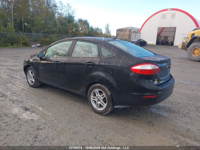 2017 Ford Fiesta Se მანქანა იყიდება აუქციონზე, vin: 3FADP4BJ1HM129843, აუქციონის ნომერი: 12720074