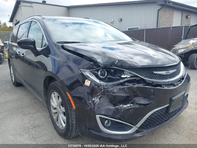 Продаж на аукціоні авто 2018 Chrysler Pacifica Touring, vin: 2C4RC1FG0JR194741, номер лоту: 12720076