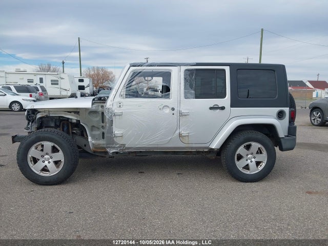 12720144 :رقم المزاد ، 1J4BA5H11AL215218 vin ، 2010 Jeep Wrangler Unlimited Sahara مزاد بيع