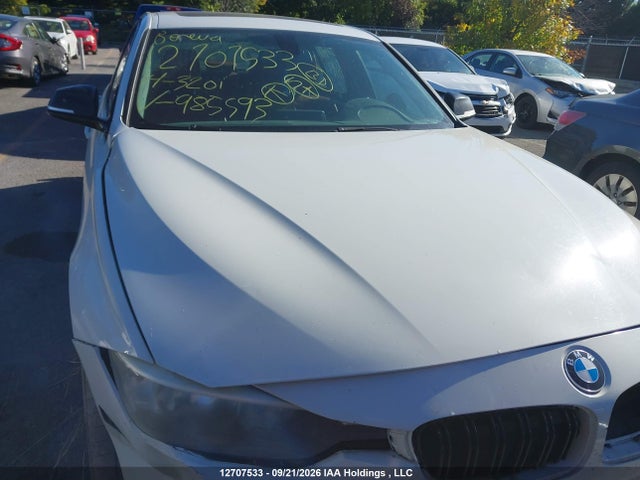 2014 Bmw 320i Xdrive მანქანა იყიდება აუქციონზე, vin: WBA3C3C52EF985593, აუქციონის ნომერი: 12707533
