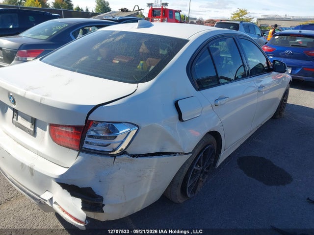 2014 Bmw 320i Xdrive მანქანა იყიდება აუქციონზე, vin: WBA3C3C52EF985593, აუქციონის ნომერი: 12707533