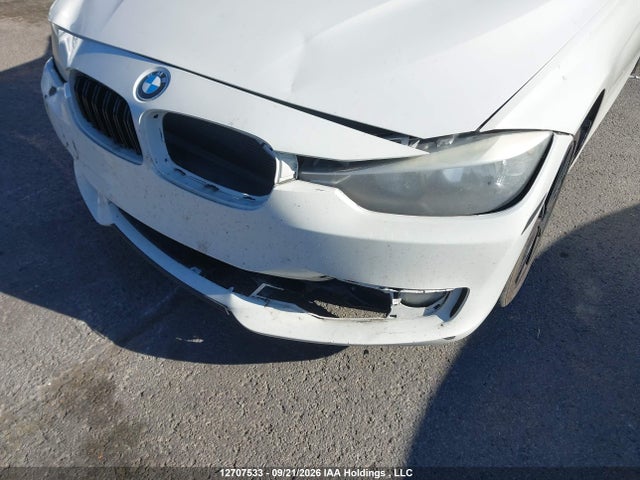2014 Bmw 320i Xdrive მანქანა იყიდება აუქციონზე, vin: WBA3C3C52EF985593, აუქციონის ნომერი: 12707533