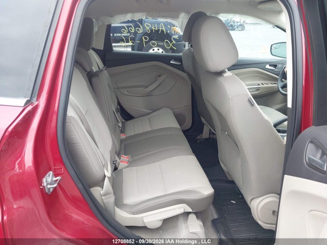 2014 Ford Escape Se მანქანა იყიდება აუქციონზე, vin: 1FMCU0GX6EUA48666, აუქციონის ნომერი: 12708852