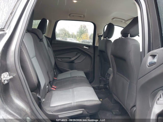 12714023 :رقم المزاد ، 1FMCU0GD3JUD09722 vin ، 2018 Ford Escape Se مزاد بيع