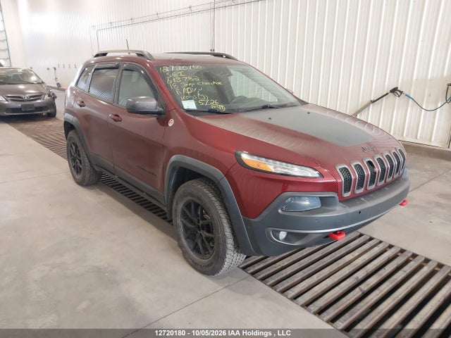 12720180 :رقم المزاد ، 1C4PJMBX8JD613782 vin ، 2018 Jeep Cherokee Trailhawk مزاد بيع