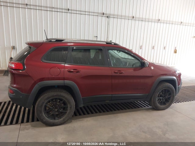 2018 Jeep Cherokee Trailhawk მანქანა იყიდება აუქციონზე, vin: 1C4PJMBX8JD613782, აუქციონის ნომერი: 12720180