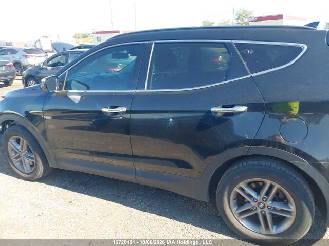 Продаж на аукціоні авто 2017 Hyundai Santa Fe Sport, vin: 5XYZU3LB1HG456279, номер лоту: 12720191