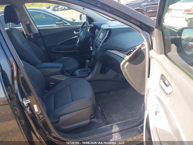 Продаж на аукціоні авто 2017 Hyundai Santa Fe Sport, vin: 5XYZU3LB1HG456279, номер лоту: 12720191