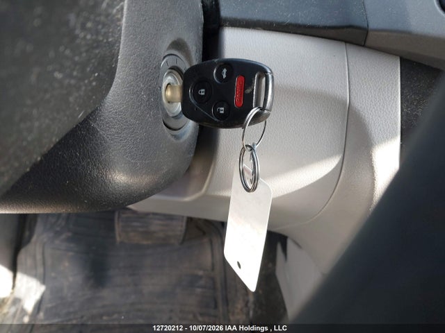 Продажа на аукционе авто 2012 Honda Civic Lx, vin: 2HGFB2F41CH017563, номер лота: 12720212
