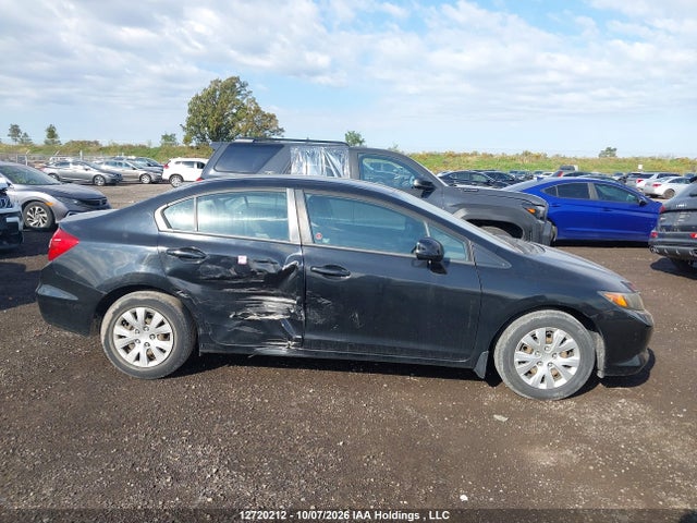 Продажа на аукционе авто 2012 Honda Civic Lx, vin: 2HGFB2F41CH017563, номер лота: 12720212