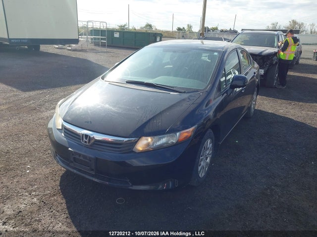 Продажа на аукционе авто 2012 Honda Civic Lx, vin: 2HGFB2F41CH017563, номер лота: 12720212