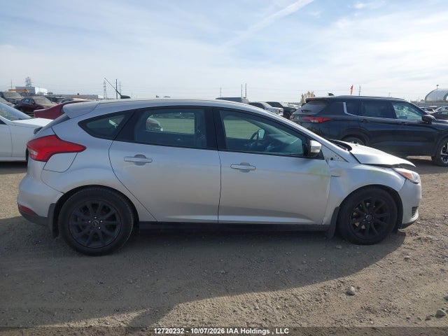 Ford FOCUS SE 2018 1FADP3K21JL218919 Image 14
