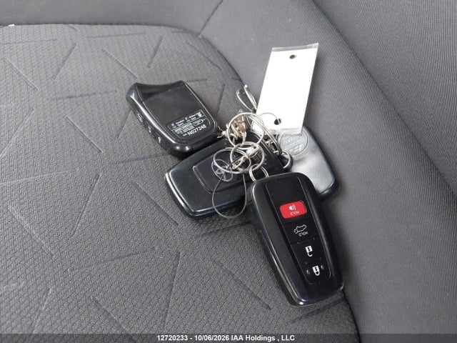 Продаж на аукціоні авто 2021 Toyota Rav4 Xle/xle Premium, vin: 2T3R1RFV4MW170942, номер лоту: 12720233