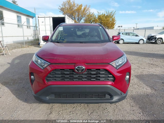 Продаж на аукціоні авто 2021 Toyota Rav4 Xle/xle Premium, vin: 2T3R1RFV4MW170942, номер лоту: 12720233