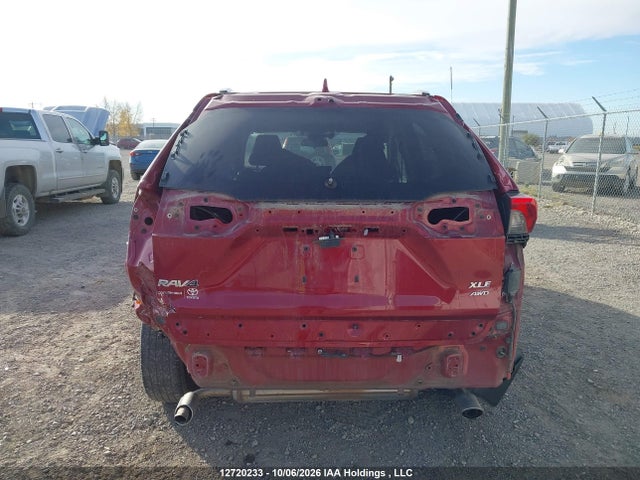 Продаж на аукціоні авто 2021 Toyota Rav4 Xle/xle Premium, vin: 2T3R1RFV4MW170942, номер лоту: 12720233