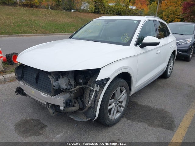 Audi Q5 PREMIUM 2018 WA1ANAFY7J2215173 Image 2