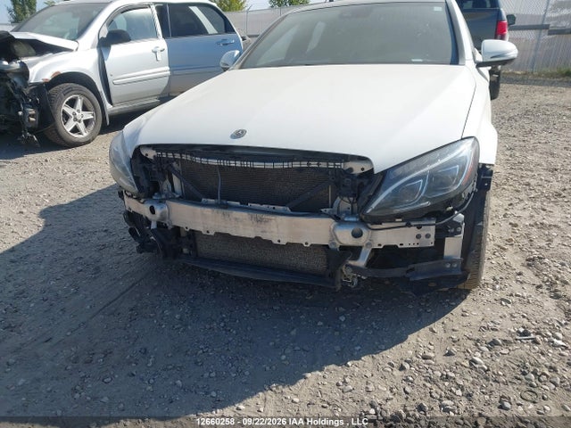 Продаж на аукціоні авто 2018 Mercedes-benz C 300 4matic, vin: 55SWF4KB0JU240763, номер лоту: 12660258