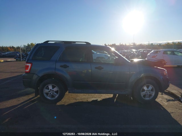 2011 Ford Escape Xlt Automatic მანქანა იყიდება აუქციონზე, vin: 1FMCU9DG8BKC45354, აუქციონის ნომერი: 12720253