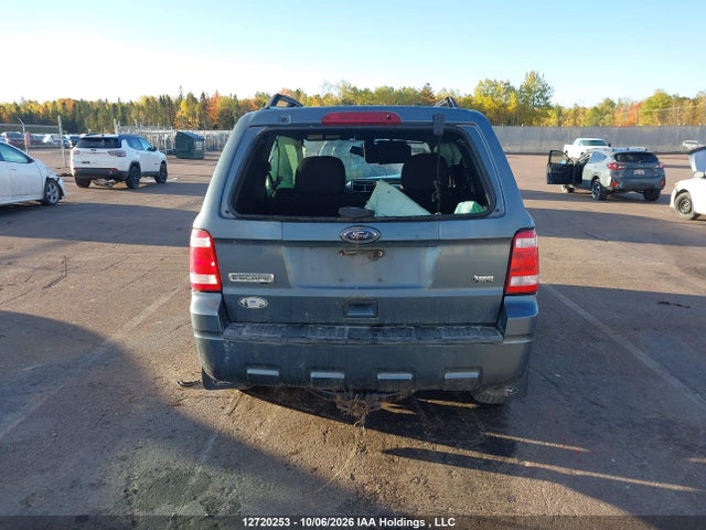 2011 Ford Escape Xlt Automatic მანქანა იყიდება აუქციონზე, vin: 1FMCU9DG8BKC45354, აუქციონის ნომერი: 12720253