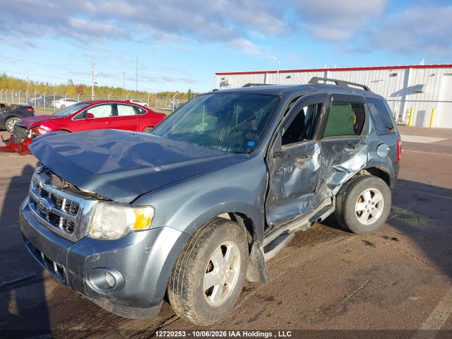 2011 Ford Escape Xlt Automatic მანქანა იყიდება აუქციონზე, vin: 1FMCU9DG8BKC45354, აუქციონის ნომერი: 12720253