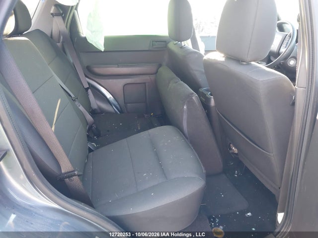 2011 Ford Escape Xlt Automatic მანქანა იყიდება აუქციონზე, vin: 1FMCU9DG8BKC45354, აუქციონის ნომერი: 12720253