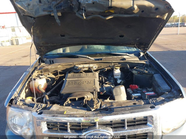 2011 Ford Escape Xlt Automatic მანქანა იყიდება აუქციონზე, vin: 1FMCU9DG8BKC45354, აუქციონის ნომერი: 12720253