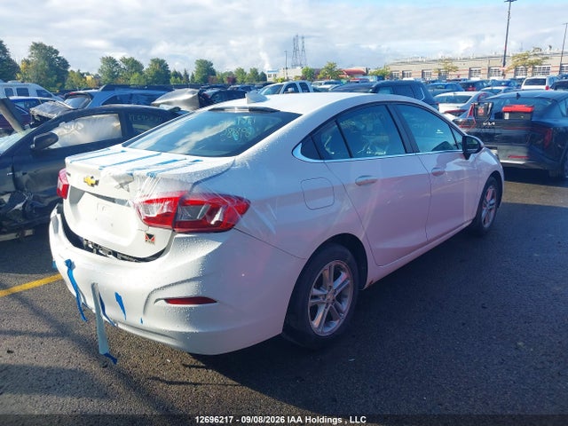 12696217 :رقم المزاد ، 3G1BE5SM7GS598185 vin ، 2016 Chevrolet Cruze Lt Auto مزاد بيع
