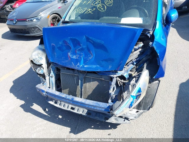 2008 Honda Fit Dx მანქანა იყიდება აუქციონზე, vin: JHMGD38238S807752, აუქციონის ნომერი: 12701207