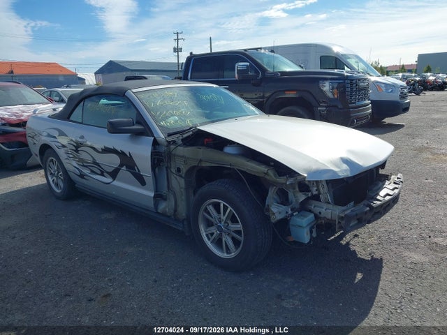 Продажа на аукционе авто 2005 Ford Mustang V6, vin: 1ZVFT84N455224899, номер лота: 12704024