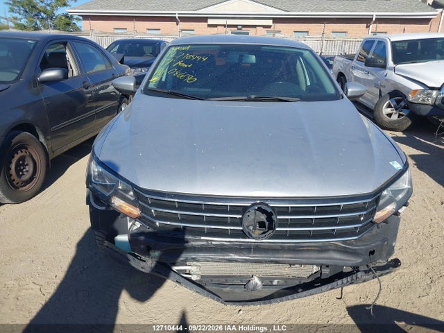 2017 Volkswagen Passat 1.8 Tsi Trendline+ მანქანა იყიდება აუქციონზე, vin: 1VWAT7A33HC080690, აუქციონის ნომერი: 12710444