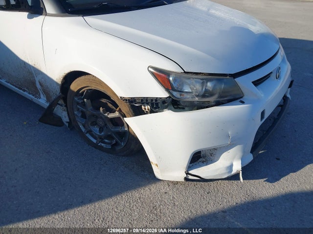 12696257 :رقم المزاد ، JTKJF5C74B3008511 vin ، 2011 Scion Tc مزاد بيع