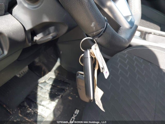 2025 Nissan Kicks Play Sv Cvt მანქანა იყიდება აუქციონზე, vin: 3N1CP5CV1SL471404, აუქციონის ნომერი: 12703445