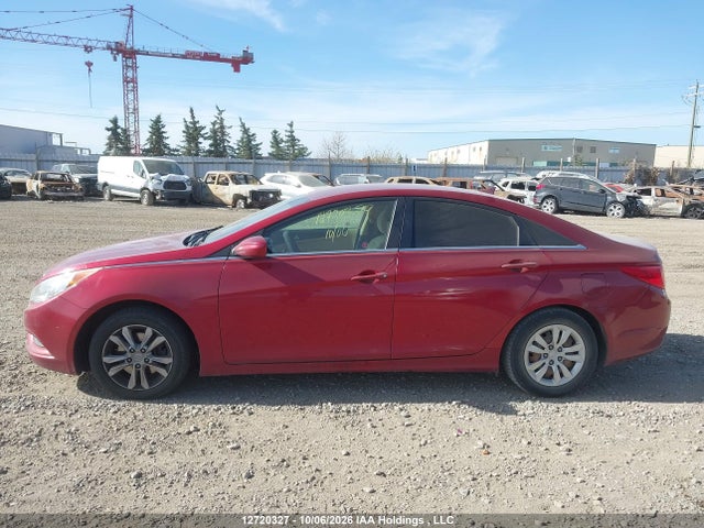 2011 Hyundai Sonata Gl მანქანა იყიდება აუქციონზე, vin: 5NPEB4AC8BH018543, აუქციონის ნომერი: 12720327