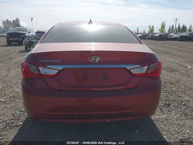 2011 Hyundai Sonata Gl მანქანა იყიდება აუქციონზე, vin: 5NPEB4AC8BH018543, აუქციონის ნომერი: 12720327