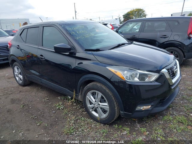 12720337 :رقم المزاد ، 3N1CP5CU5KL536522 vin ، 2019 Nissan Kicks S/sr/sv مزاد بيع